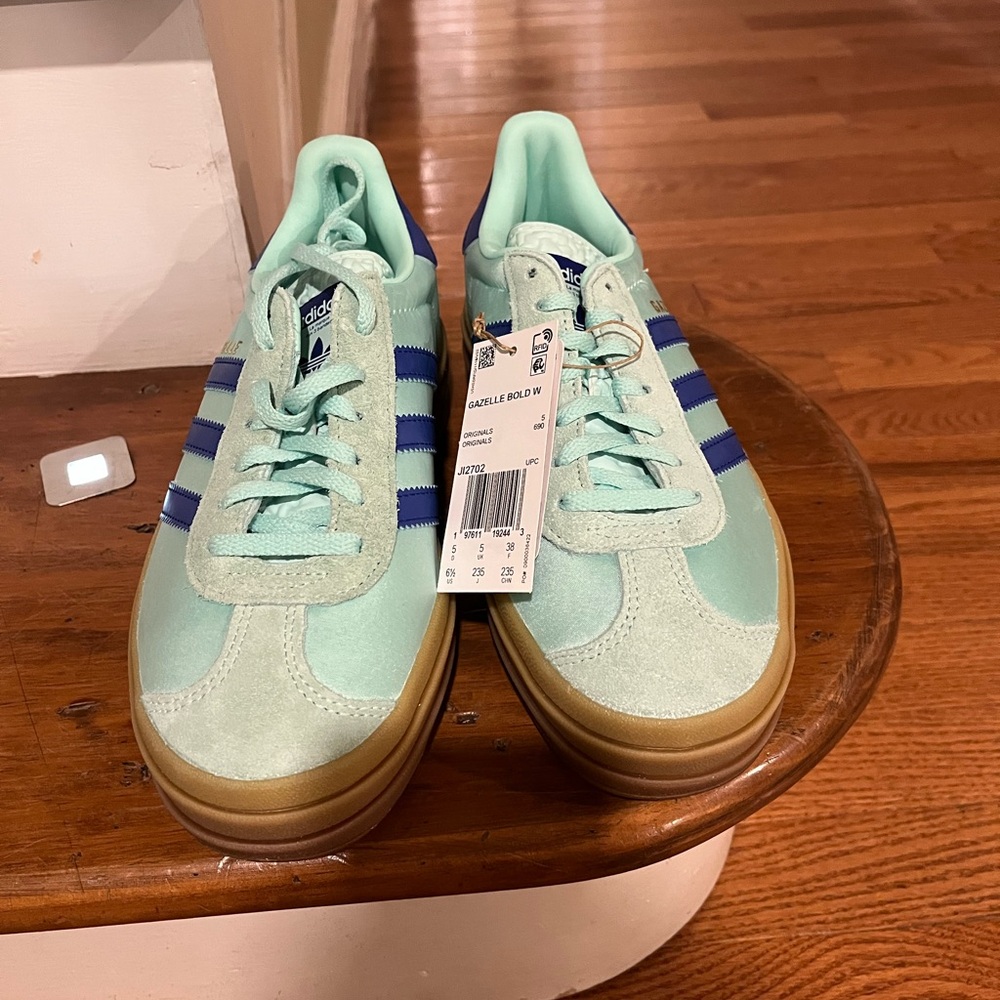 adidas Gazelle Bold platform, size 6.5, Clear Mint, NIB - Picture 7 of 14